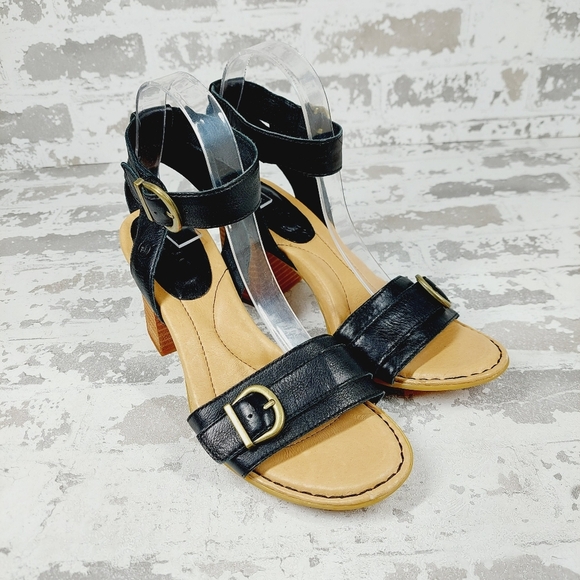 NEW Born Tahlia Black Leather Open Toe Ankle Strap Block Heel Sandals M760 - Picture 4 of 13